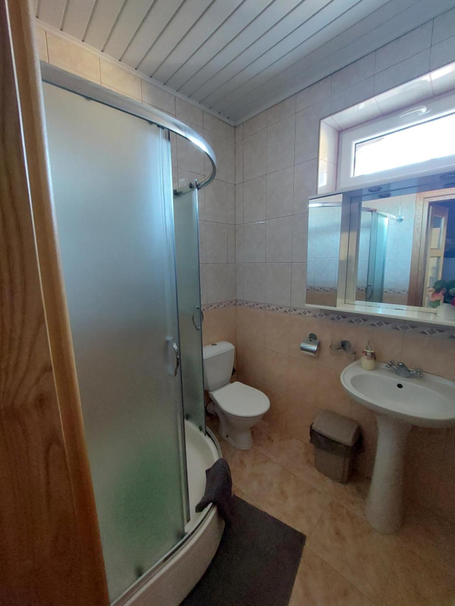 Nida Guesthouse At Loreta Room photo