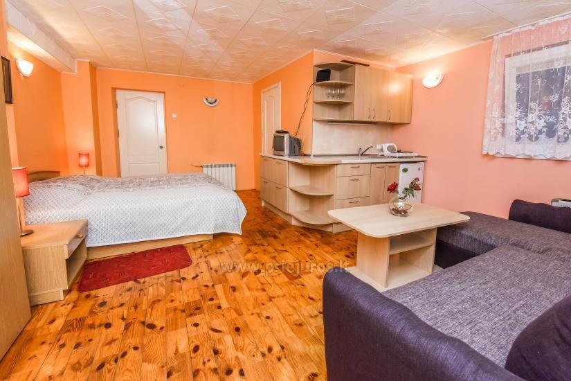Nida Guesthouse At Loreta Room photo